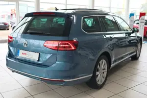 Volkswagen Passat Variant DSG Highline Pano LED Kamera Bild 5