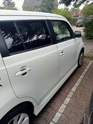 Daihatsu Materia Bild 4