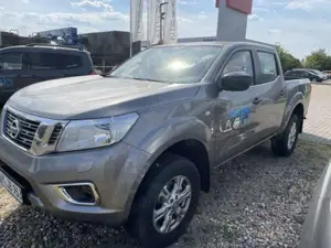 Nissan Navara NAVARA dCi 2.3 4x4 Acenta Bild 2