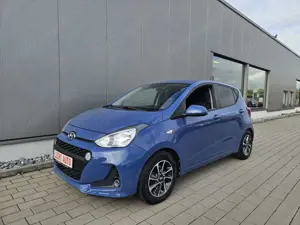 Hyundai i10 blue/Scheckheftgepflegt/Navi/Lenkradheizung/klima/