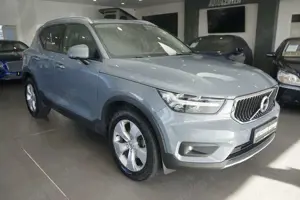 Volvo XC40 Momentum Pro 2WD+NAVI+PANO+TOT WINKEL+KAMERA
