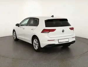 Volkswagen Golf VIII 1.0 TSI LED App-Connect Sitzheizung Bild 3