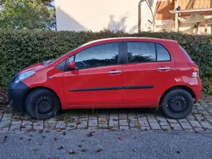 Toyota Yaris Yaris Verso 1.4 D-4D Sol Bild 2