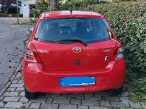Toyota Yaris Yaris Verso 1.4 D-4D Sol Bild 4