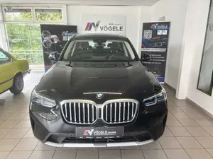 BMW X3 d xDrive20d Aut. AHK Head Up Panorama Glasdach
