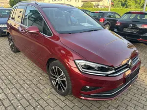 Volkswagen Golf Sportsvan 1.5TSI Highline AHK Navi Kamera Alu Klima R-line