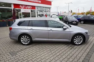 Volkswagen Passat Variant 2.0 TDI 4Motion HarmanKardon DCC Bild 5