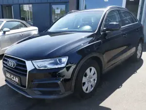Audi Q3 2.0 TDI quattro design - Navi Klimaautomatik Xenon