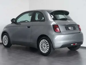 Fiat 500e Action TEMPOMAT/DC-LADEN/SOH Bild 3