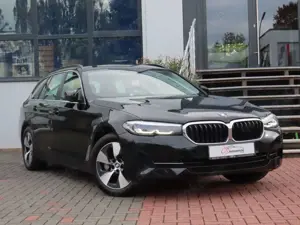 BMW 530 i xDrive Touring Autom. Leder Head-Up Navi