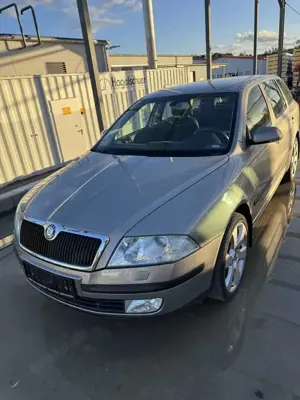 Skoda Octavia 2.0 Combi Ambiente