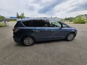 Ford S-Max 2.0 EcoBlue Allrad Aut. Titanium Bild 5