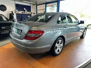 Mercedes-Benz C 180 Avantgarde *69-TKM* 1.HAND/GSD/MFL/PDC Bild 4