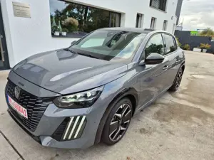 Peugeot 208 Hybrid 136 GT Automatik+Navi+Kamera+LED