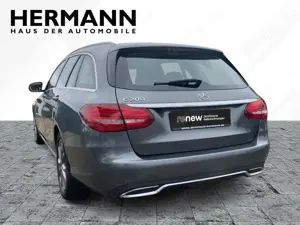 Mercedes-Benz C 200 T CGI Avantgarde LED*NAVI*SHZ*TWA*2xKlima Bild 3