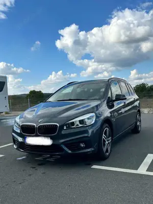 BMW 220 220i Gran Tourer Sport Line 7 Sitzer