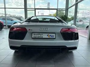 Audi R8 Coupe 5.2 FSI quattro/erst 20717/RAUTE Bild 5