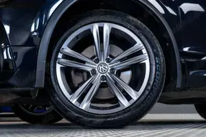 Volkswagen Tiguan 2.0 TFSI Highline 4Motion R-Line AHK Bild 3