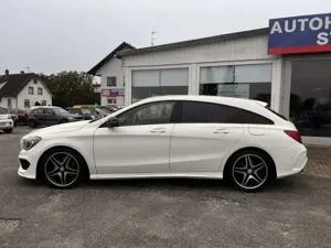 Mercedes-Benz CLA 220 Shooting Brake (CDI) d 7G-DCT AMG Line Bild 3