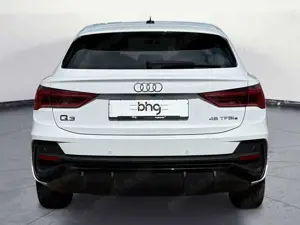 Audi Q3 45 TFSIe Sportback S tronic S line Kamera Bild 5
