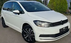 Volkswagen Touran 2.0TDI United 7-Sitzer Panorama AHK