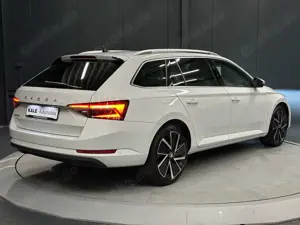 Skoda Superb Combi Style *19Zoll*COLUMBUS*360*Metallic* Bild 5