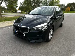 BMW 218 2er Active Tourer 218i Steptronic | 1 Hand Bild 5