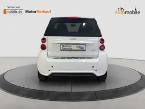 smart forTwo cabrio mhd 52kW/ Bild 4