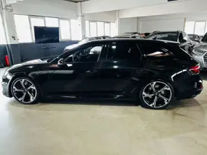 Audi RS4 Avant 2.9 TFSI quattro*Carbon*RS-Aga*BO* Bild 3