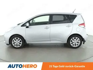 Toyota Verso-S 1.33 Dual VVT-i Club *CAM*ALU*AHK*KLIMA* Bild 3