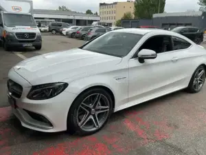 Mercedes-Benz C 63 AMG Mercedes-Benz C-Klasse C 63 AMG