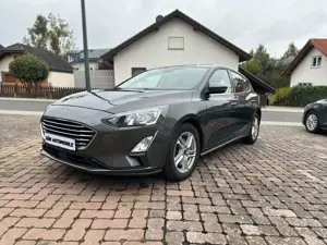 Ford Focus 2.0 Titanium KAMERA NAVI SPUR TEMP EU6d