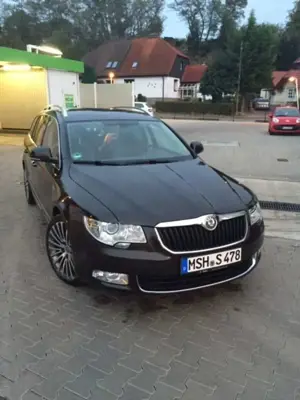 Skoda Superb Combi 2.0 TDI Elegance