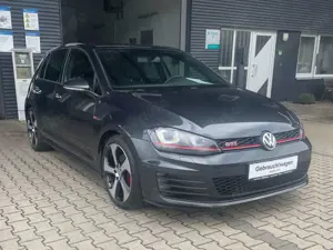 Volkswagen Golf GTI Golf VII 5-Türer BlueMotion Technology