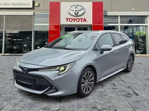 Toyota Corolla Touring Sports 1.8 Team D AHK+LED+Navi Bild 2