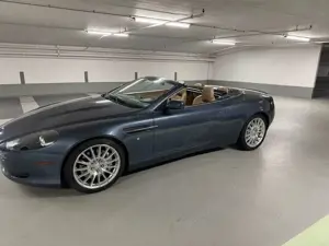 Aston Martin DB9 Volante 5.9 Touchtronic TRAUMHAFTER ZUSTAND Bild 2
