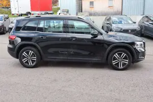 Mercedes-Benz GLB 180 d 8G-DCT Kamera_Distronic_LED_Leder_Spur Bild 4