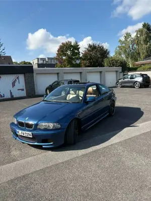 BMW 330 Ci Bild 2