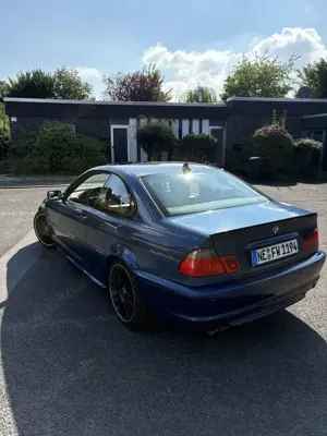 BMW 330 Ci Bild 4