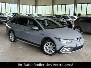 Volkswagen Golf VIII Variant Alltrack 4Mot*LED*Kamera*AHK
