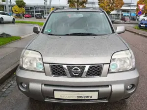 Nissan X-Trail Bild 2