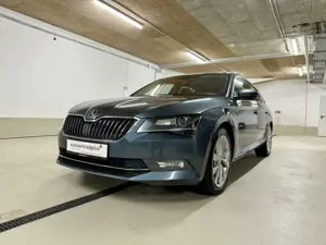 Skoda Superb Superb III Combi Diesel Combi 2.0 TDI DSG Style