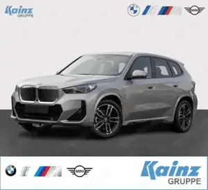 BMW iX1 xDrive30 M Sportpaket/Innovation/AHK/HK/