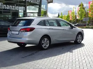 Opel Astra K Sports Tourer 1.2 LED Navi Kamera PDC Bild 4