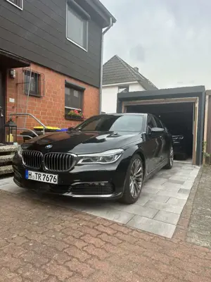 BMW 730 730d xDrive Soft Close,360 kamera,massagesitze