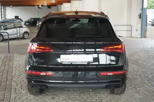 Audi Q5 40 TDI S-Line quattro s-tronic LED ACC Navi AHK Bild 4