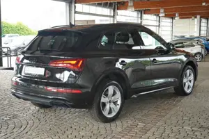 Audi Q5 40 TDI S-Line quattro s-tronic LED ACC Navi AHK Bild 5