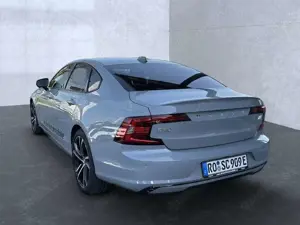 Volvo S90 Plus Dark Recharge Plug-In Hybrid AWD LED Bild 3