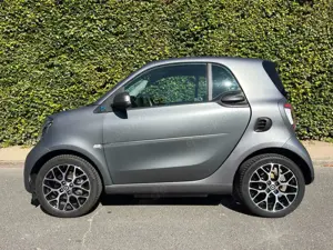 smart forTwo EQ Coupe +Prime +Exclusive +Garantie