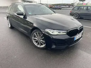 BMW 530 530d Mild Hybrid Touring Aut. Luxury Line